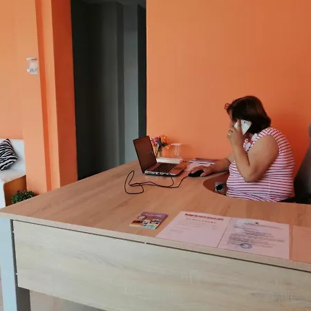 فندق диана дик كيتن